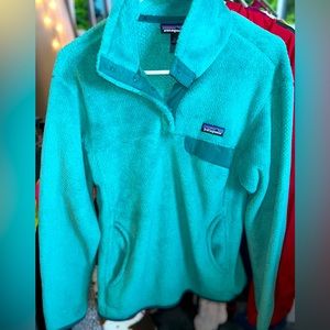Patagonia Pullover Size Large
